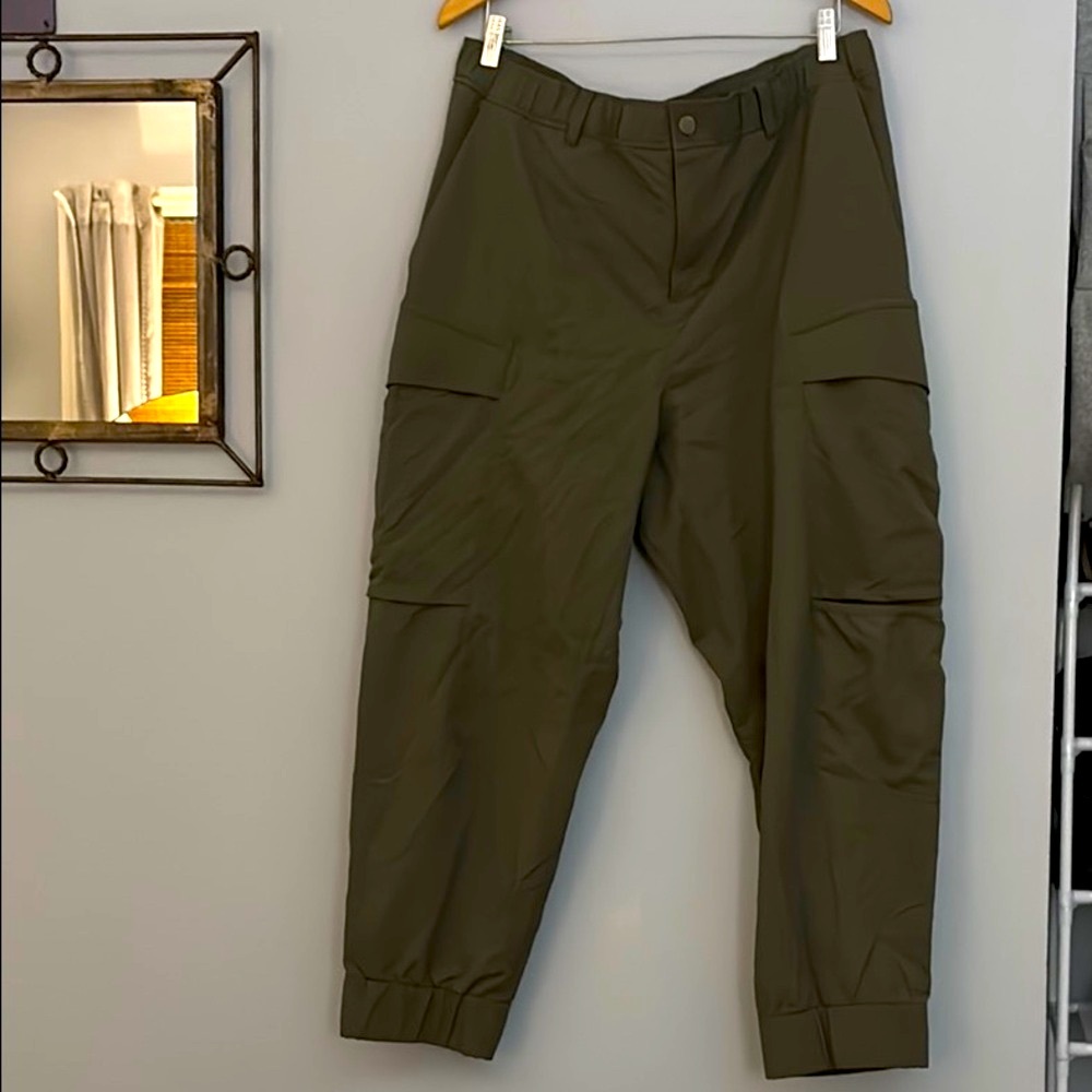 Lululemon Green Cargos